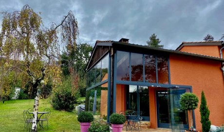 Installation de fermeture de terrasse vitrée près de Villefranche-sur-Saône