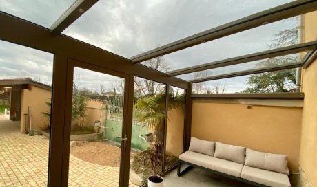 Création d’un sas d’entrée et extension de l’habitation : aménagement maîtrisée et confort durable près de Trévoux (01)