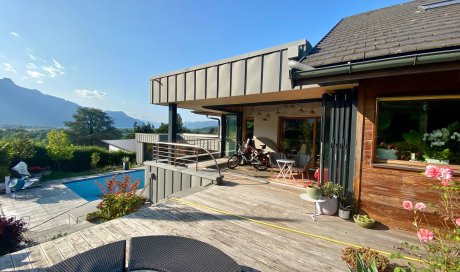 Extensions de terrasses dans une sublime maison à Voglans (73) avec une vue époustouflante !