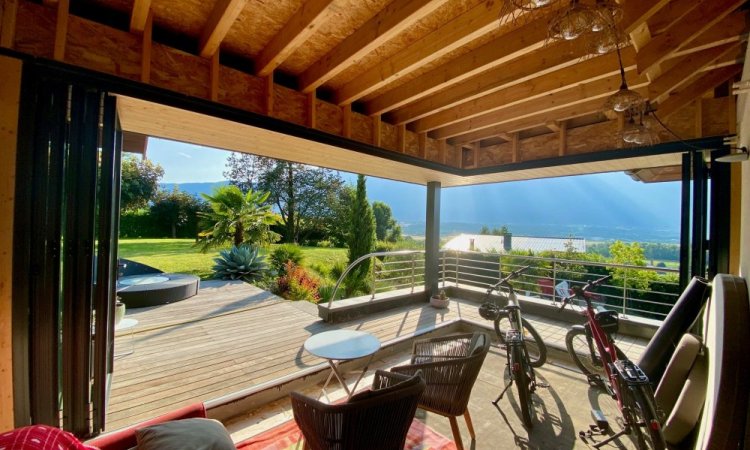 Extensions complète de terrasses dans une sublime maison à Voglans (73) avec une vue époustouflante !